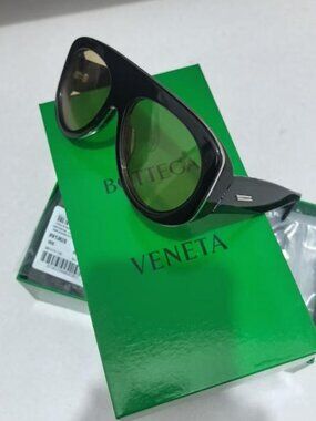 Bottega Veneta BV1362S Round Plastic Sunglasses